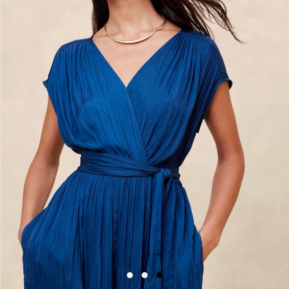 ❄️ Crystal pleated jumpsuit in “Frigid Night”